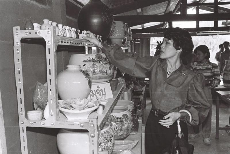 4. พระราชกรณียกิจ พระพันปีหลวง พระเมตตาต่อพสกนิกรชาวไทยอย่างหาที่สุดมิได้